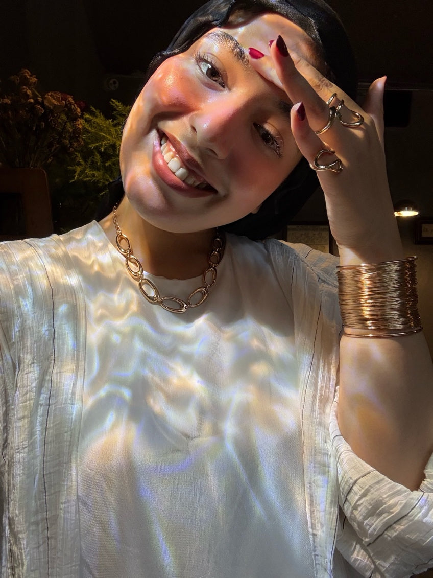 Radiant Wire Cuff – 18k Gold-Plated Elegance