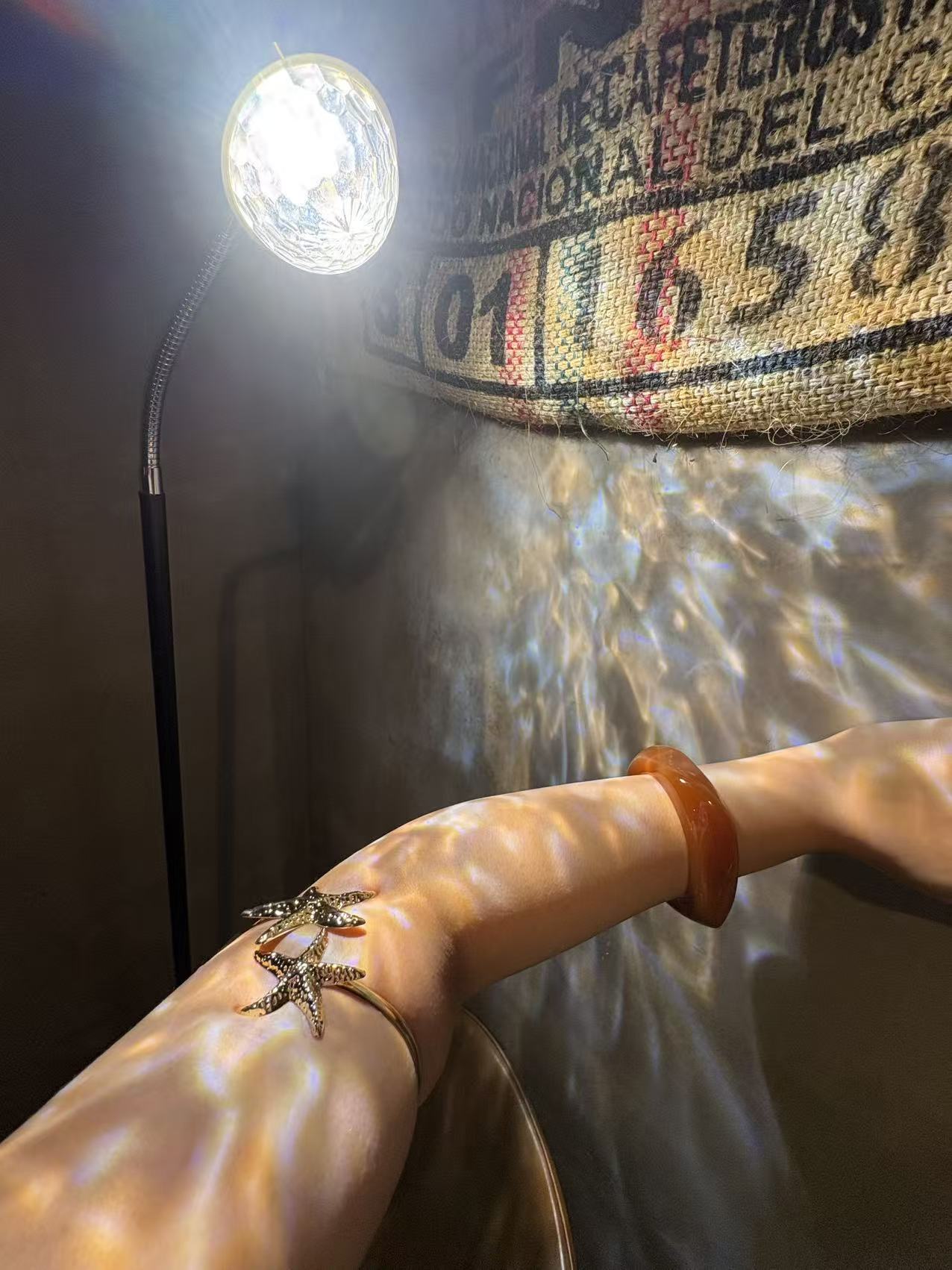 Starfish Gold Arm Cuff – Ocean-Inspired Elegance